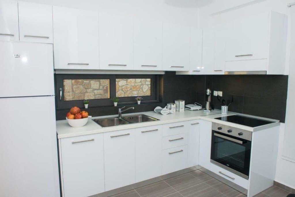 Irene Twin Condo Plataria Zewnętrze zdjęcie